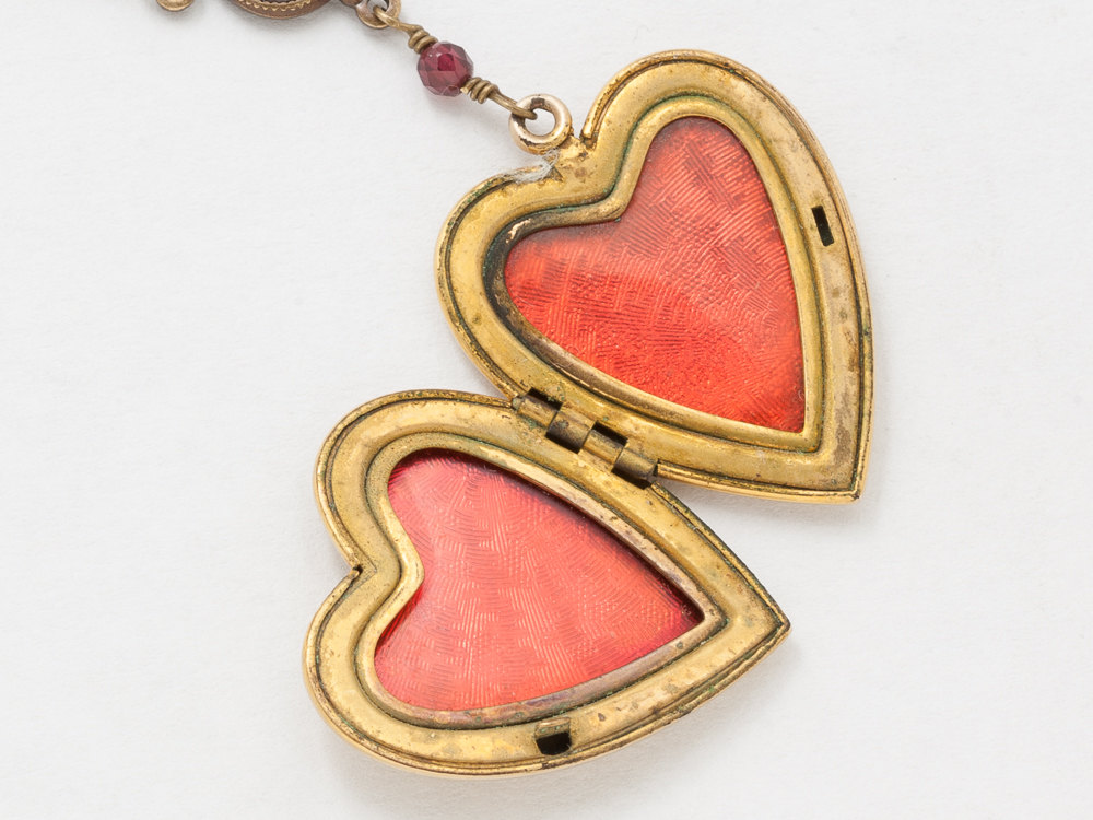 Antique Gold Heart Locket Necklace Gold Filled Locket Heart Locket with Genuine Red Garnet Dragonfly Charm Leaf Engraving Photo Locket