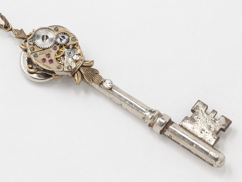 DOTOLY Lock and Skeleton Key Pendant Necklace