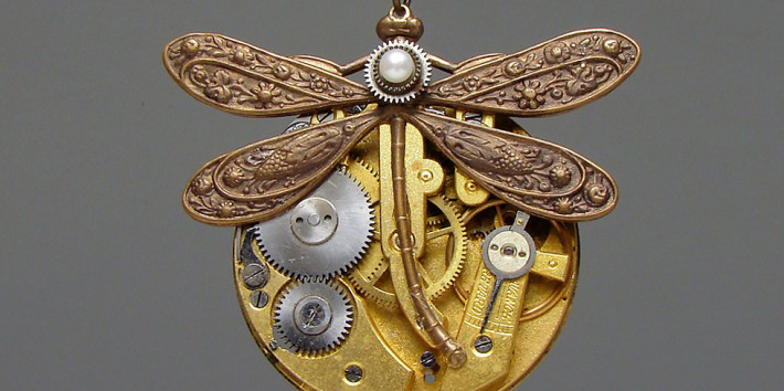 Steampunk Necklace antique pocket watch with a dragonfly and genuine pearls 2