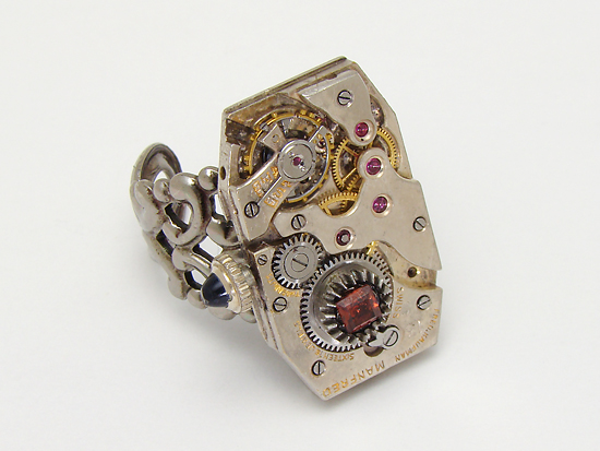 Steampunk rings with red crystal maria sparks