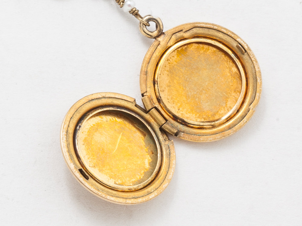 Antique Gold Locket Necklace Gold Filled Locket Photo Locket Leaf and ...
